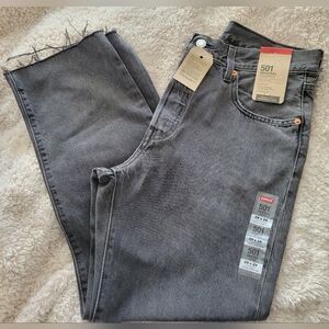 Levi's Women's Gray 501 Straight Leg Cropped Jeans - Perfect Full Length Petite!